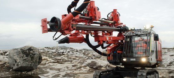 Ranger DX500 Surface tophammer drill rig